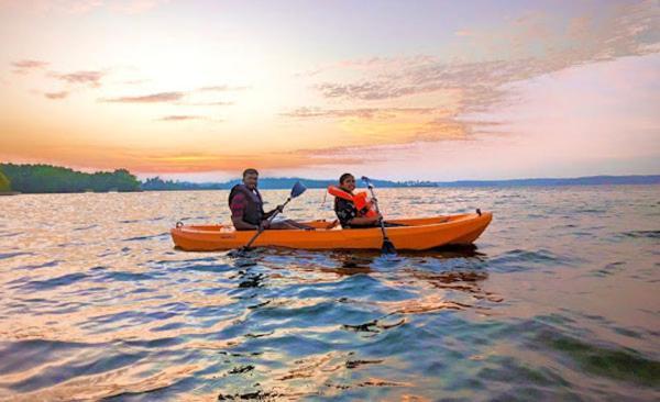 Mundromocktail Tourist Home Sasthamcotta المظهر الخارجي الصورة
